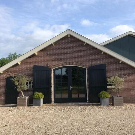 Gastenverblijf Op De Prins Hendrik Hoeve In Buren Buren  Exteriér fotografie