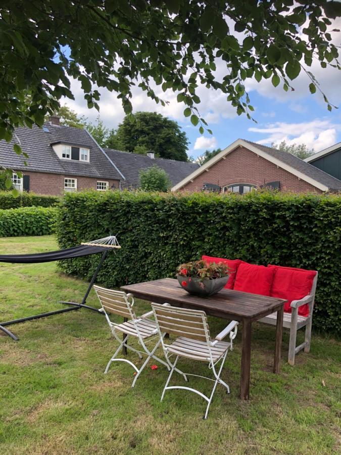 Gastenverblijf Op De Prins Hendrik Hoeve In Buren Buren  Exteriér fotografie