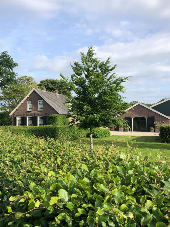 Gastenverblijf Op De Prins Hendrik Hoeve In Buren Buren  Exteriér fotografie